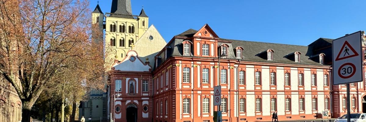 Nikolaus_Straße